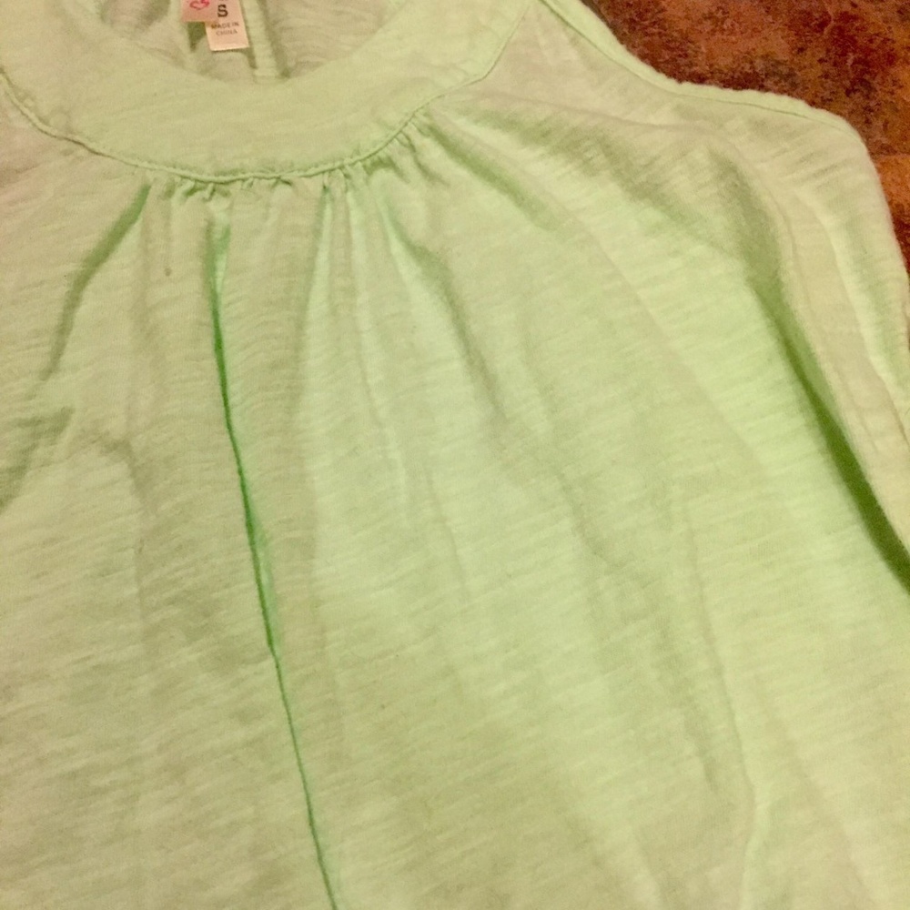 tank top - Picture 2 of 3